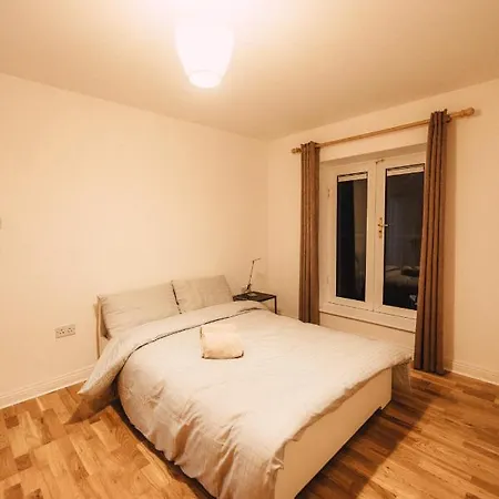 Apartment Goldenglow 15 Min Airport Dublin