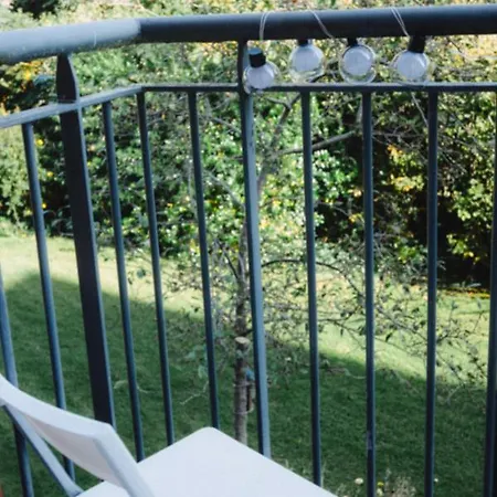Apartment Goldenglow 15 Min Airport